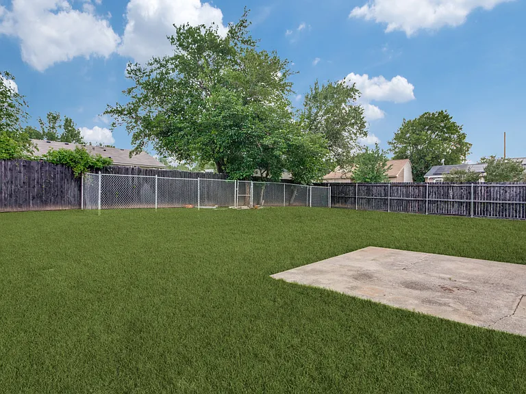 6900 Sandstone Ct — Photo 14