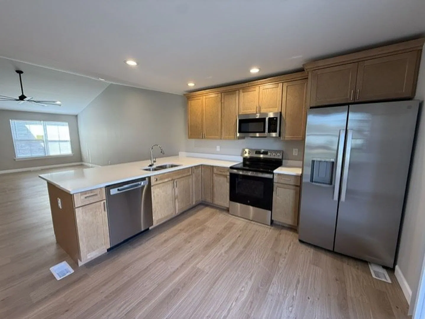 120 Crimson Court — Photo 4