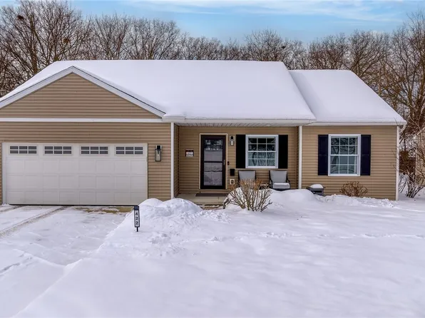 422 Crestview Ave, Akron, OH 44320