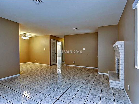 3rd image of 3816 Casa Grande Ave