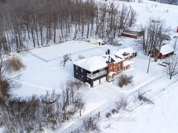 1665 Dranoel Rd, Cavan Monaghan, ON L0A 1C0