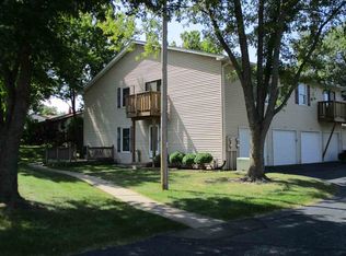 4033 Lillie Ave APT 13D, Davenport, IA 52806