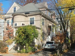 21 Dwight St #2, Brookline, MA 02446