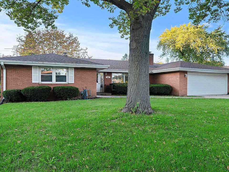 1st image of 828 Fairview Blvd