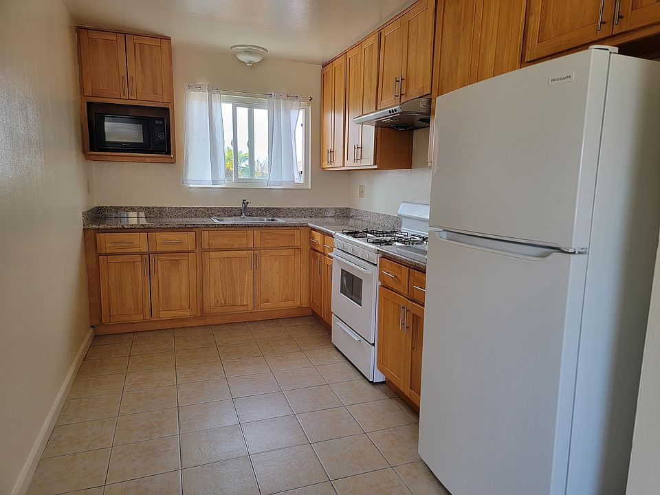 1st image of 1014 Coalport St APT C