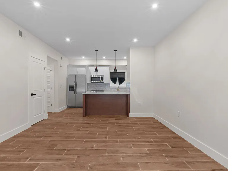 50 Bock Ave #1 — Photo 24