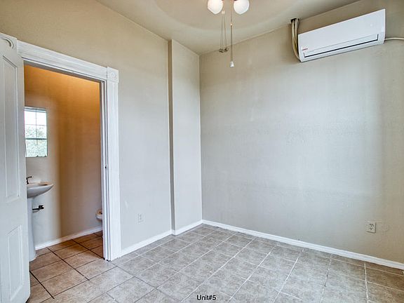 4th image of 1026 Myrtle Ave
