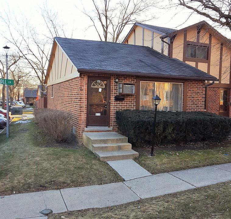 1st image of 1S121 Ingersoll Ln