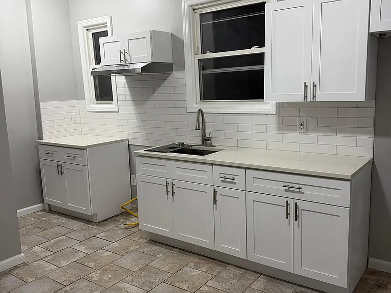 119-121 W End Ave #2 — Photo 5
