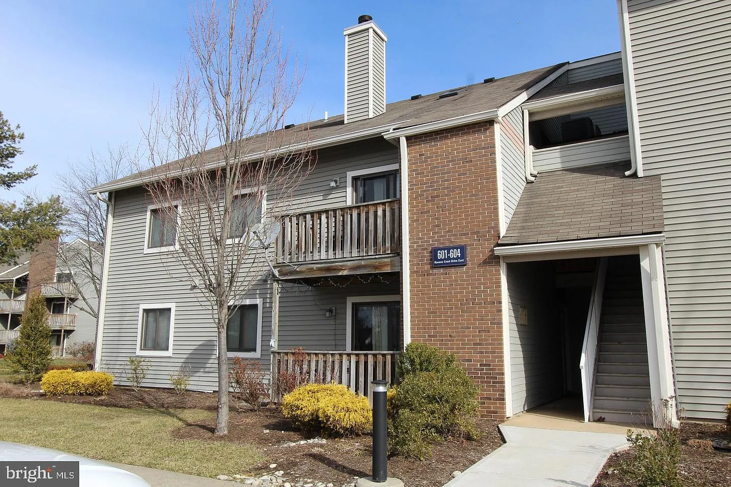 2 bed, 2.0 bath, 1152 sqft, $2,400 — Photo 1