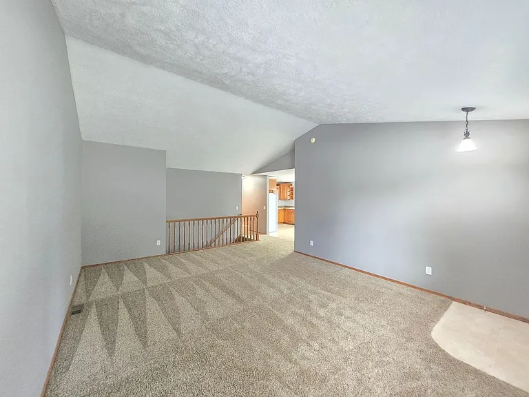 5006 S Baneberry Ave — Photo 11