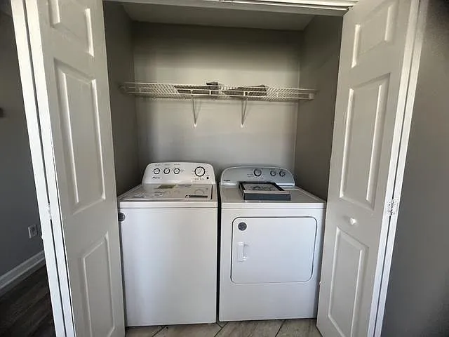 Unit Photo