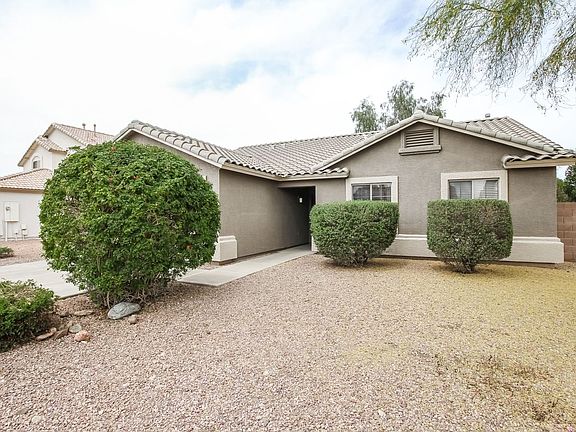2nd image of 16032 W Saguaro Ln