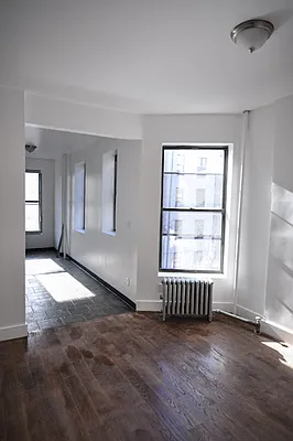 Rented by Bohemia Realty Group | media 11