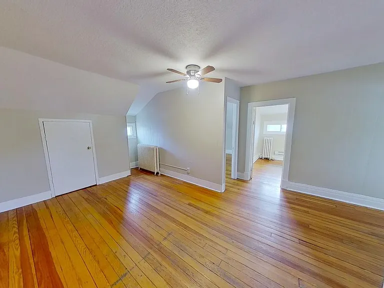 100 Ryckman Ave #2R — Photo 19