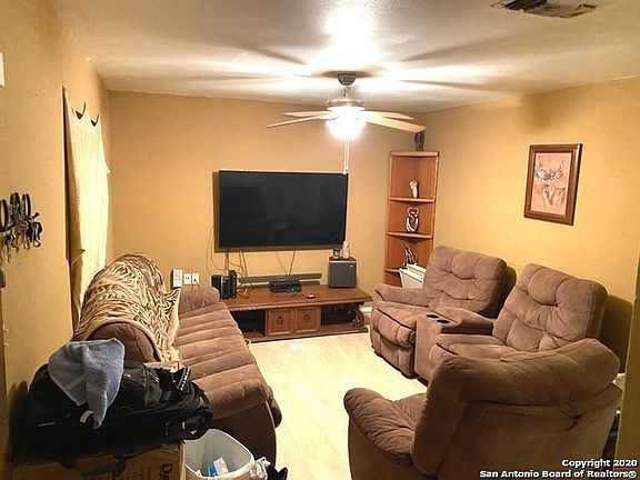 2nd image of 543 Yukon Blvd