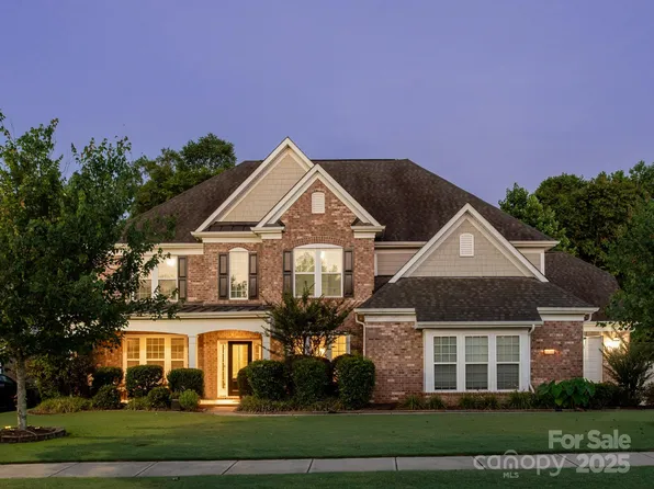 10700 Waxhaw Manor Dr, Waxhaw, NC 28173