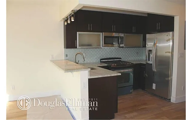 Rented by Douglas Elliman | media 20