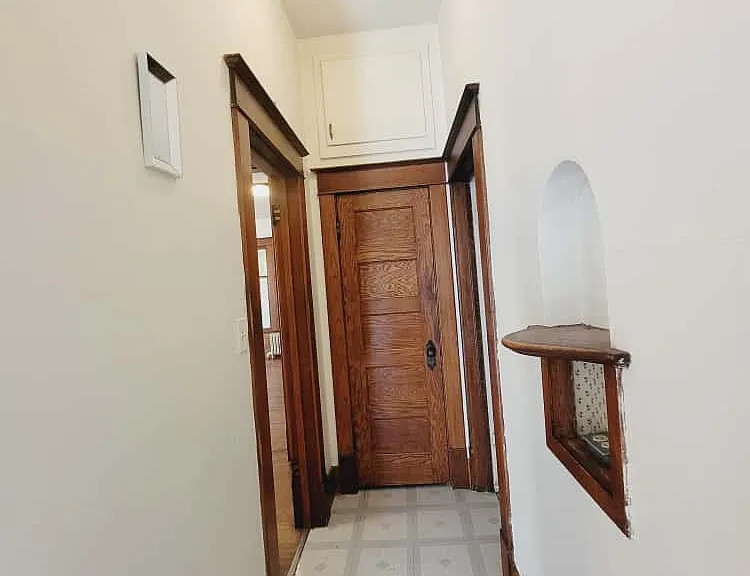 717 W Division St — Photo 12