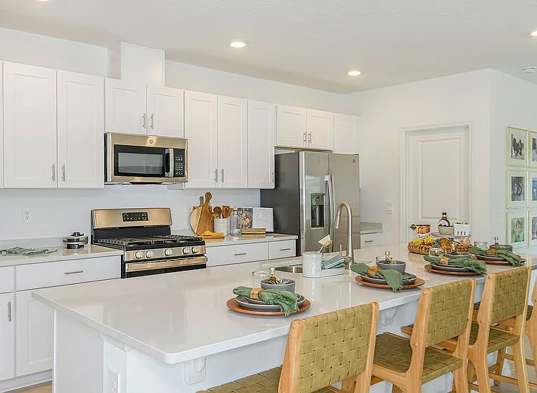 33988 Sky Blossom Cir — Photo 7