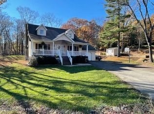 1435 Setzer Rd, Stroudsburg, PA 18360