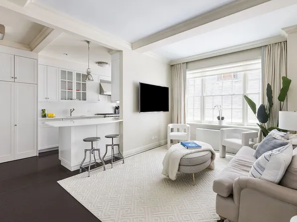 28 E 10th St APT 1K, New York, NY 10003