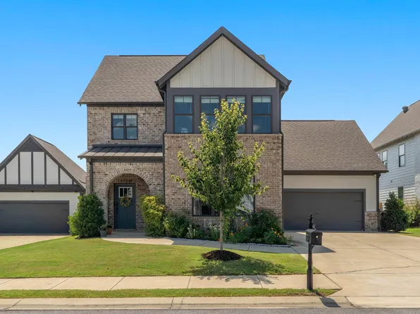 830 Griffin Park Cir, Birmingham, AL 35242