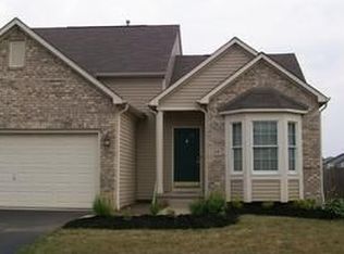 329 Meadow Ash Dr, Lewis Center, OH 43035