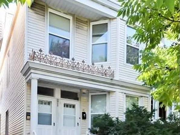 2849 N Racine Ave APT 2F, Chicago, IL 60657