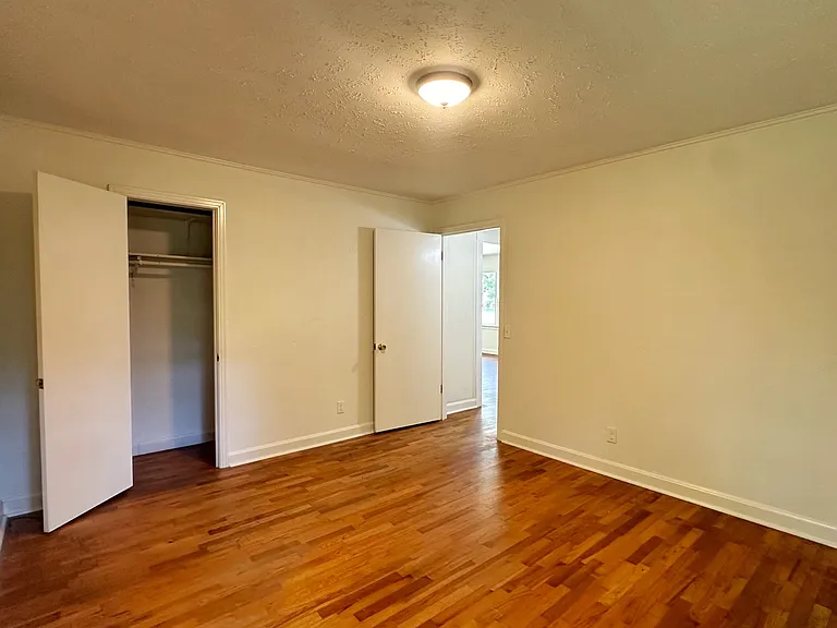 1703 Ryan Ave — Photo 15
