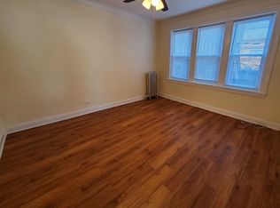 3052 W Irving Park Rd #1, Chicago, IL 60618