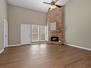 12226 Wild Pine Dr UNIT B, Houston, TX 77039