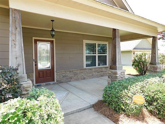 3rd image of 51 N Onyx Ct