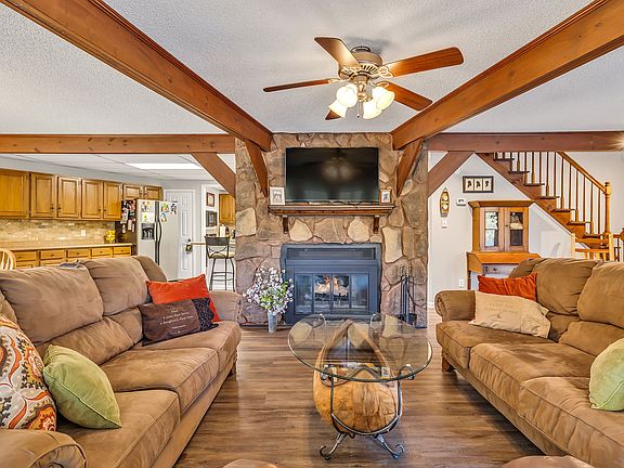 5th image of 6012 Bluewater Dr