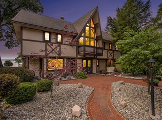 15569 S M43, Hickory Corners, MI 49060
