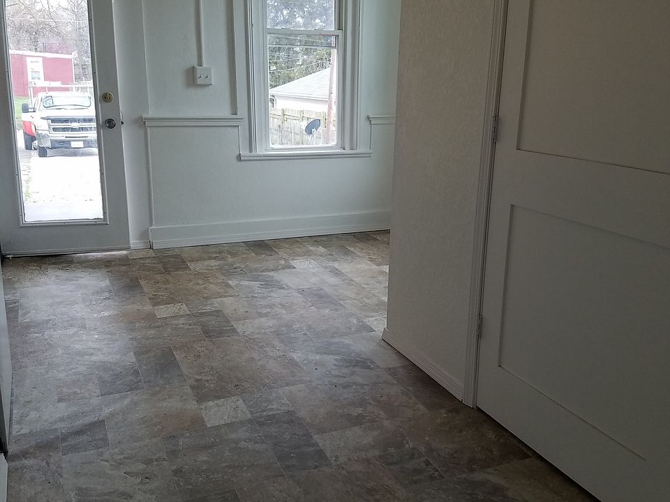 2nd image of 644 State St