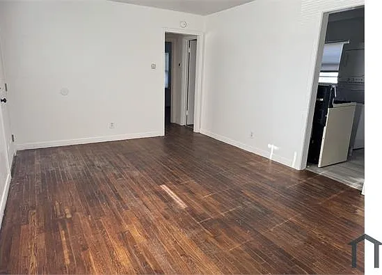 1005 N Highland St — Photo 9