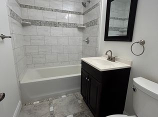 138 Park St #1, Manchester, CT 06040