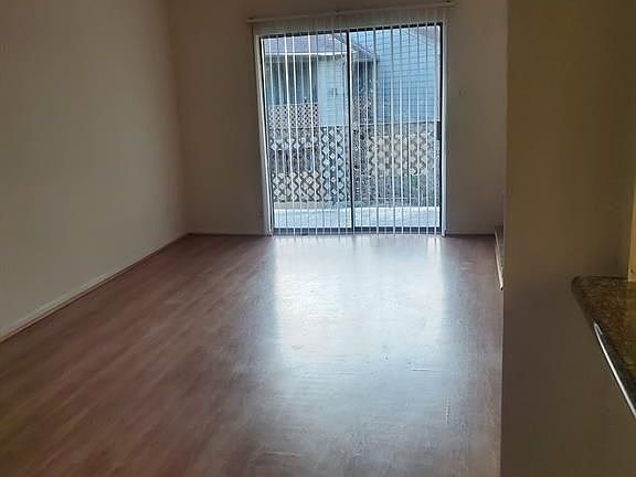 4th image of 9090 S Braeswood Blvd APT 58