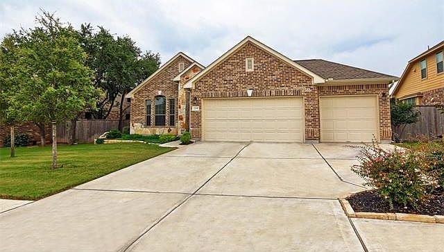 1st image of 2208 Lookout Range Dr