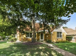 6900 N Knox Ave, Lincolnwood, IL