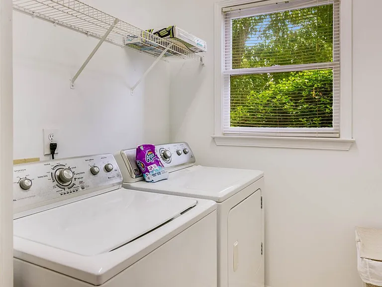 Laundry Room Cabinet