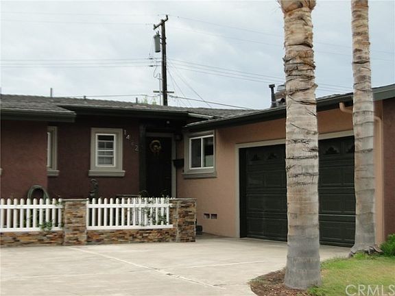 3rd image of 1422 W Kimberly Ln