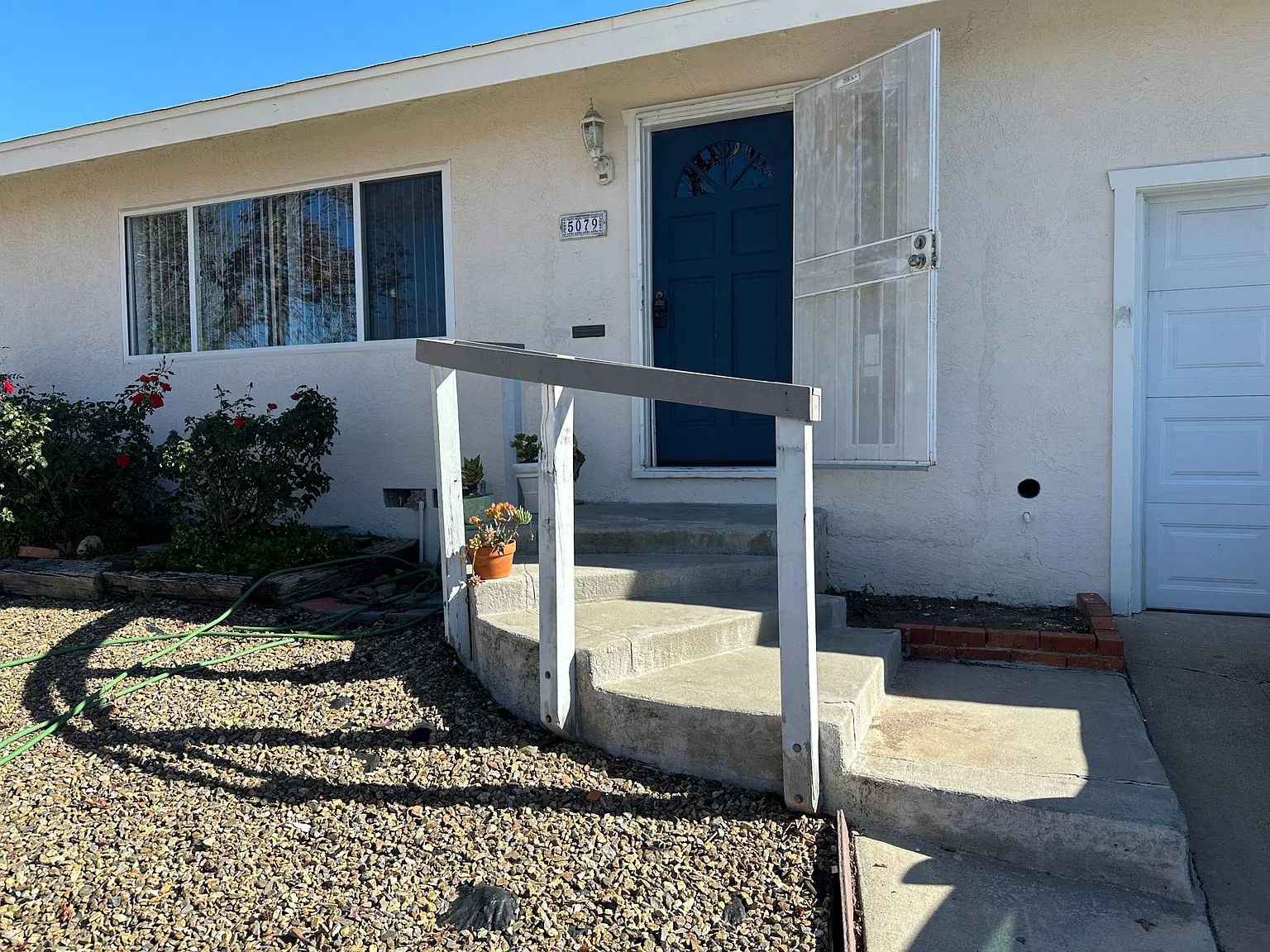 4 bed, 1500 sqft, $6,400 — Photo 3