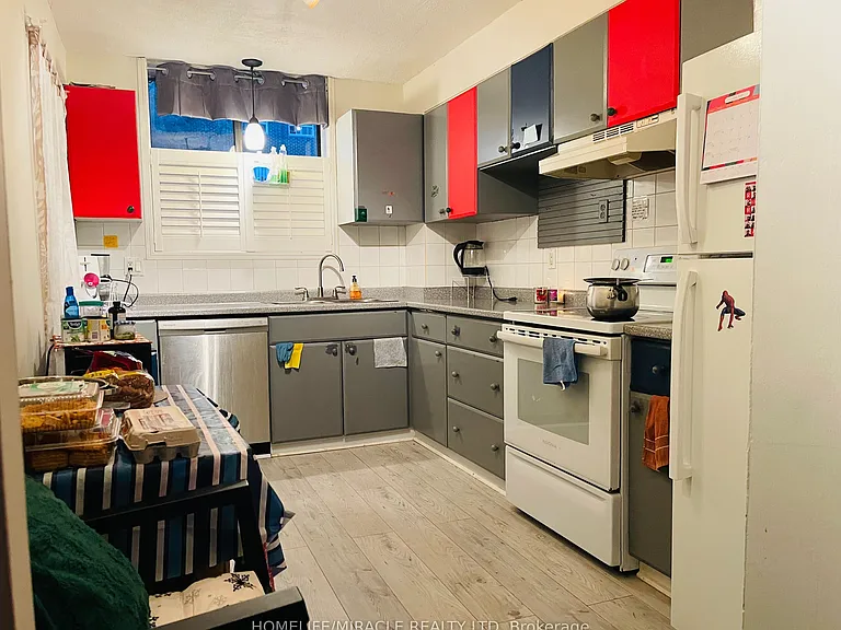 89 Westwood Rd #108 — Photo 8