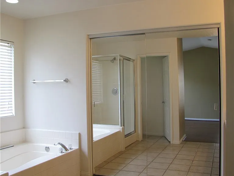 5661 Knollside Way — Photo 17