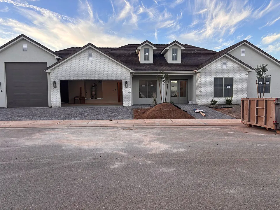 482 E Sidbury Rd