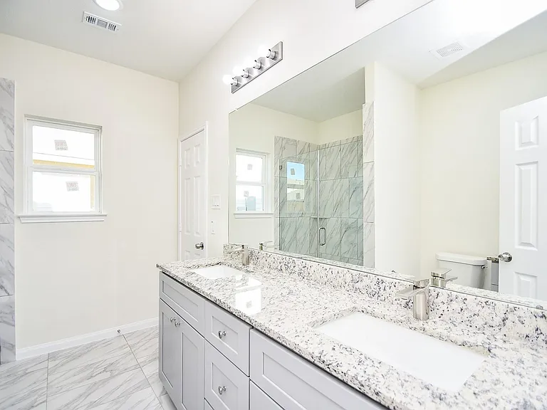 12202 Heather Flower Ln — Photo 19