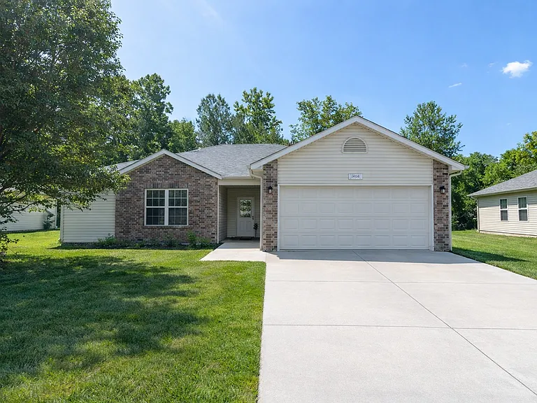 1408 Bodie Dr — Photo 1