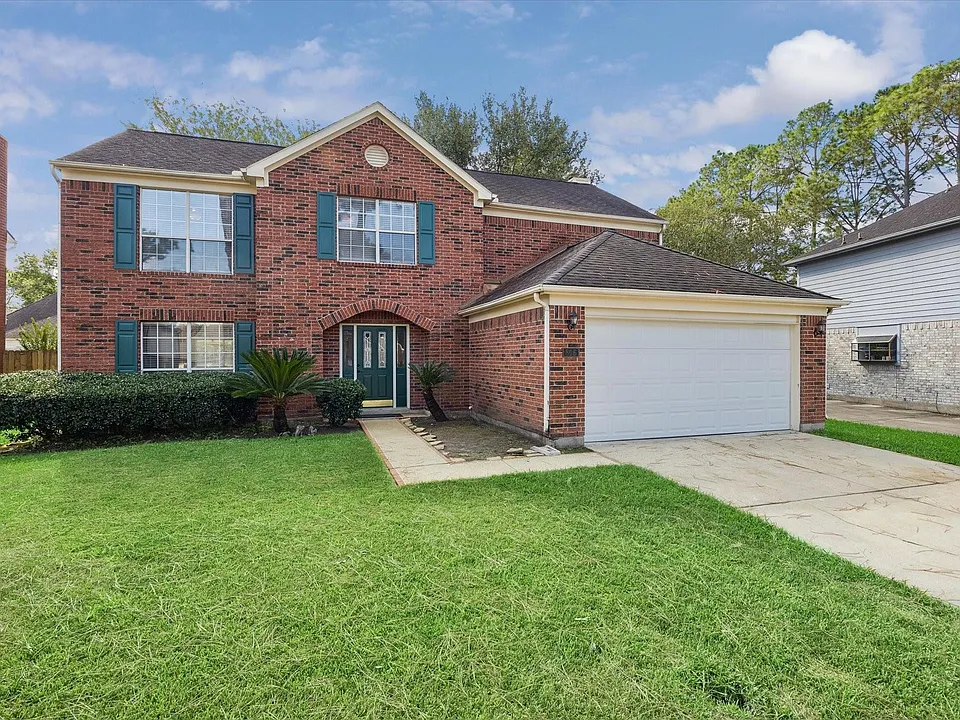 806 Forest Bay Ct